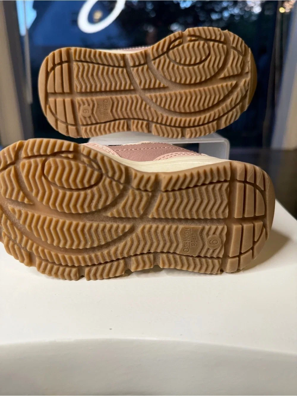 OshKosh B'gosh Toddler Pink and Cream Athletic Sneakers